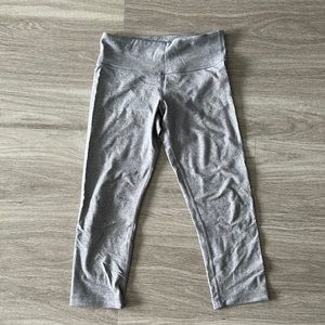 LULULEMON WUNDER UNDER CROPPED